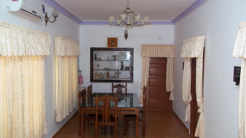 Aroma Home Stay Kochi Dış mekan fotoğraf