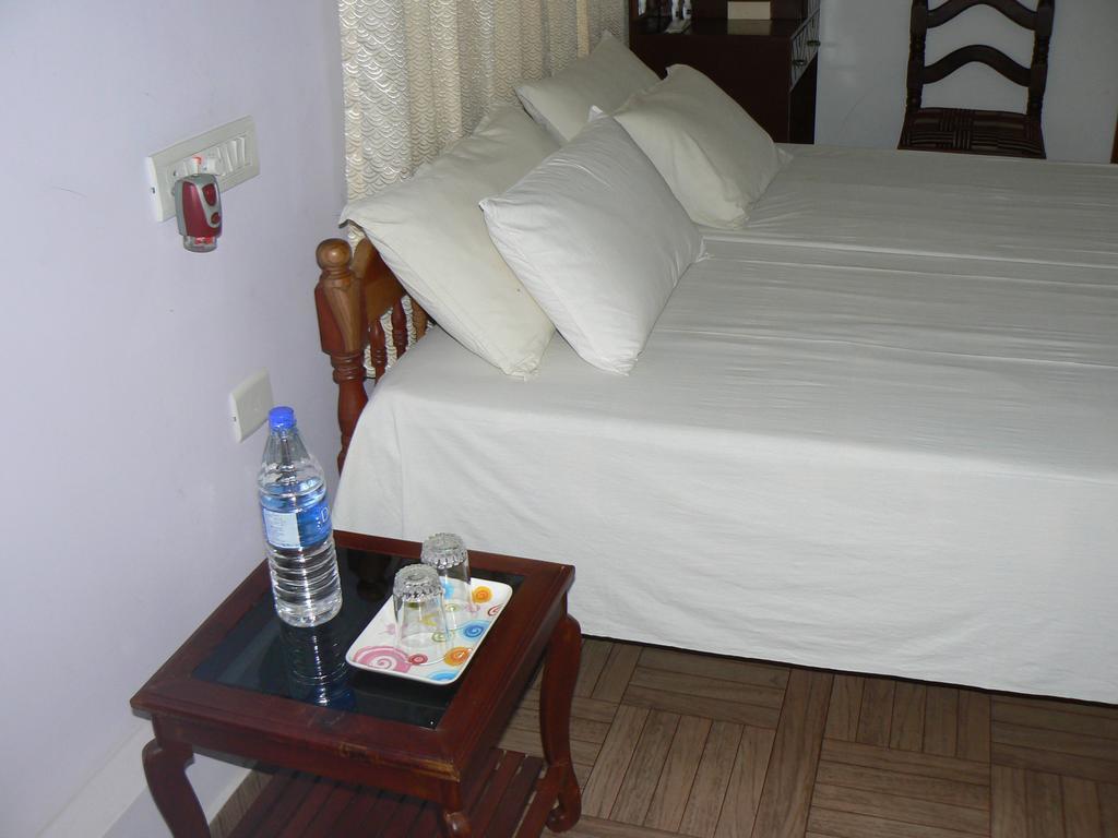Aroma Home Stay Kochi Dış mekan fotoğraf