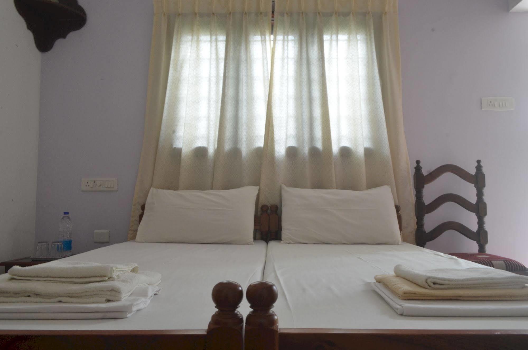 Aroma Home Stay Kochi Dış mekan fotoğraf